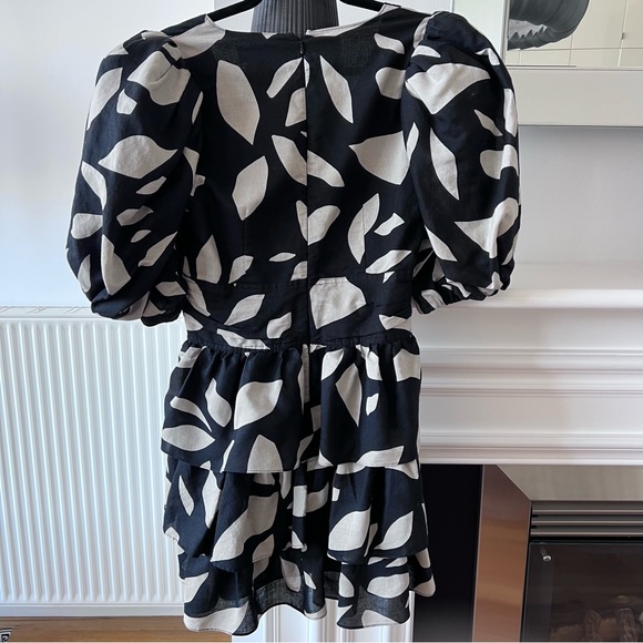 Witchery - Abstract Print Ruffle Dress - Size 10 - Picture 4 of 8